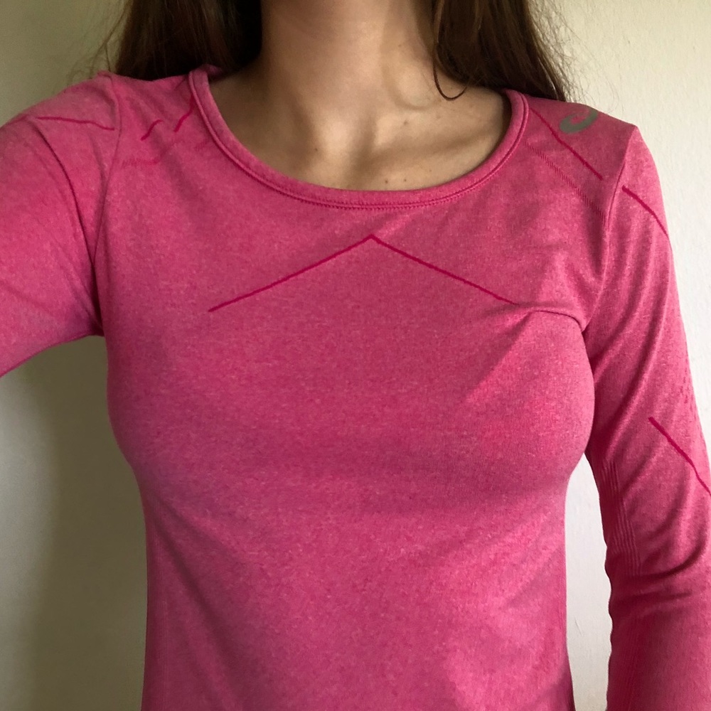 Athletic top